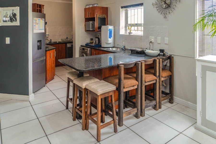 3 Bedroom Property for Sale in Ruwari Western Cape